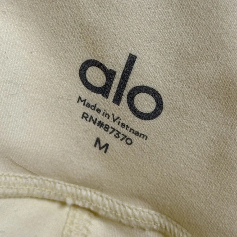 ALO Yoga 7/8 Airbrush Legging in French Vanilla